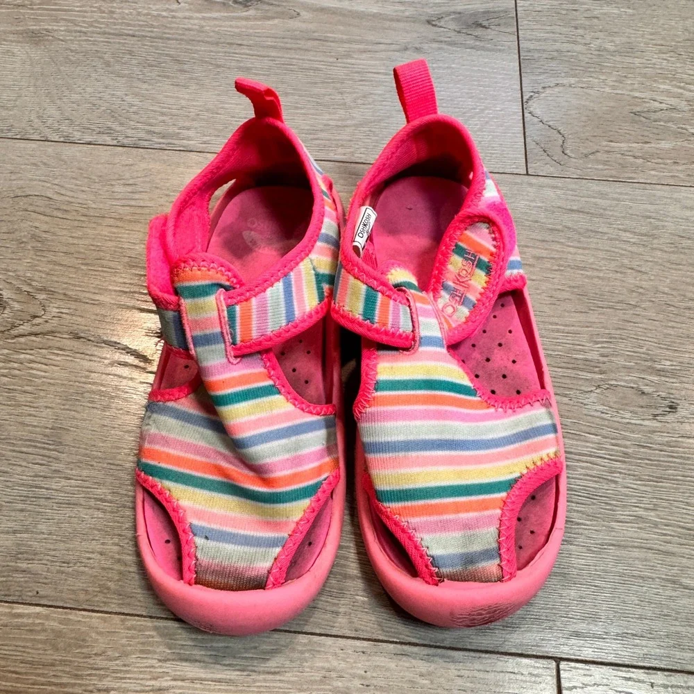 OshKosh Bgosh‎ Toddler Girl Sandals Pink Multi Stripe Water Shoes Size 10